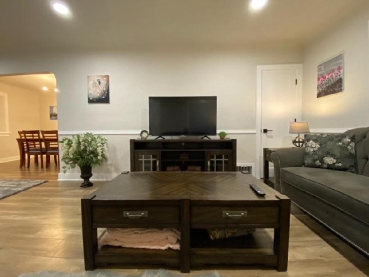 Charming Brick With Bonus Space & Foosball Spokane